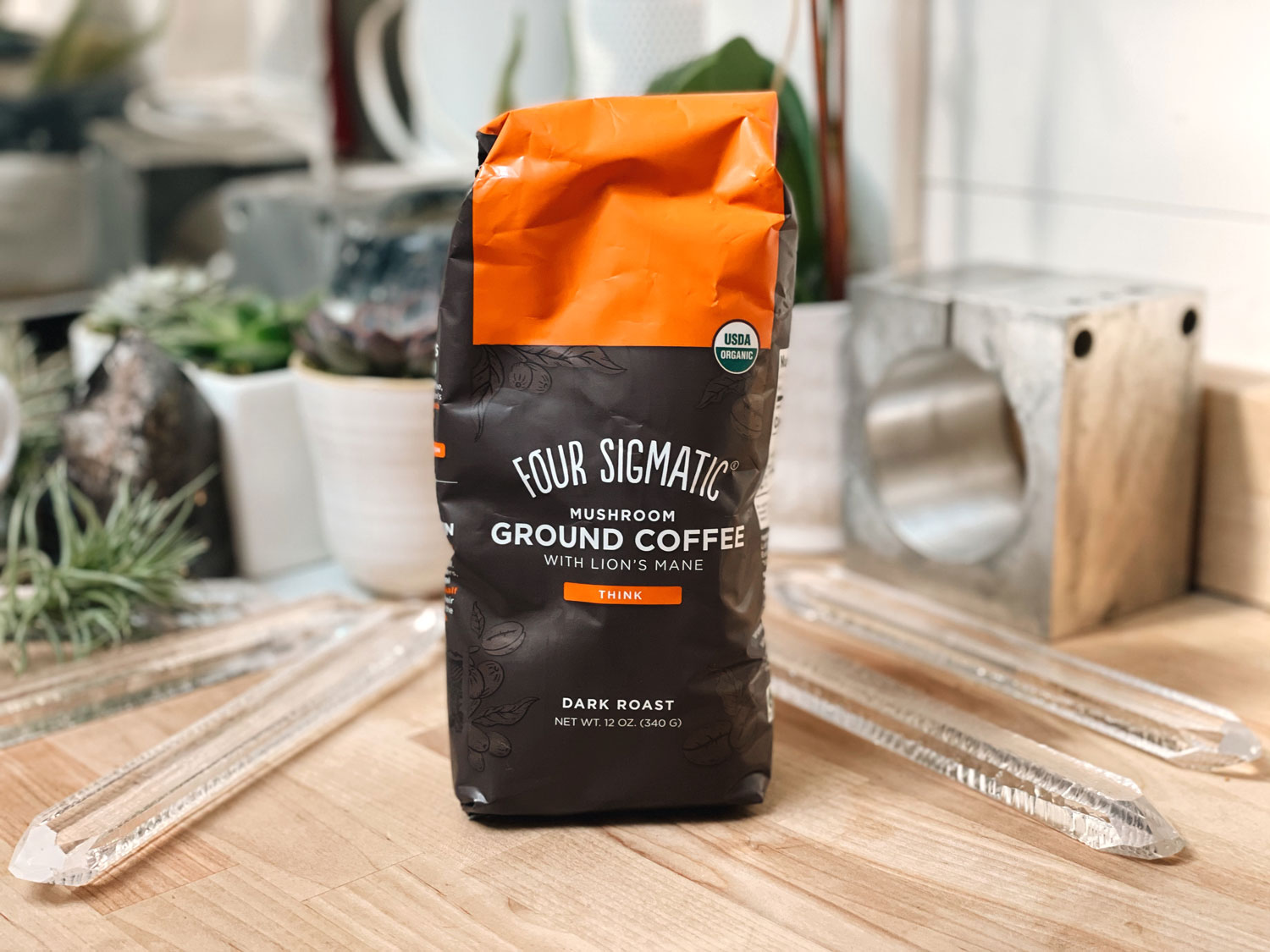 https://www.breakfastcriminals.com/wp-content/uploads/2021/05/Four-Sigmatic-Coffee-Review-1.jpg
